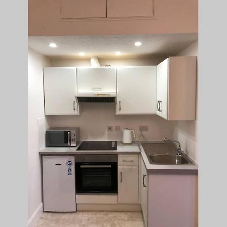 Glenfinnan - Two Bedroom Apartment Dunfermline Zewnętrze zdjęcie