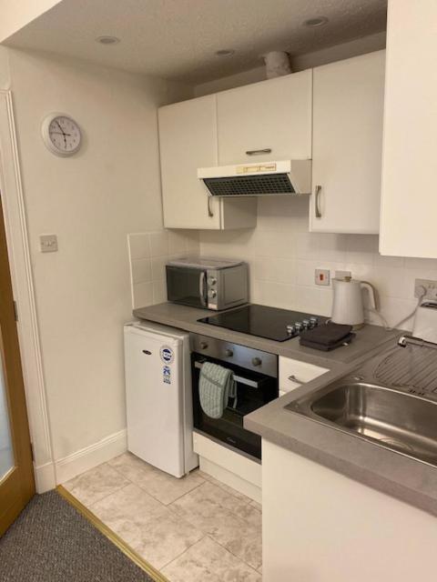 Glenfinnan - Two Bedroom Apartment Dunfermline Zewnętrze zdjęcie